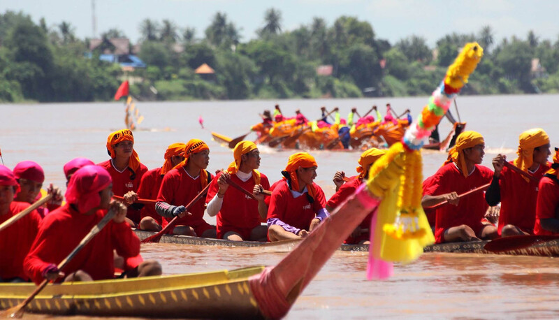 La fête des pirogues au Laos, un festival haut en couleur de fin de carême