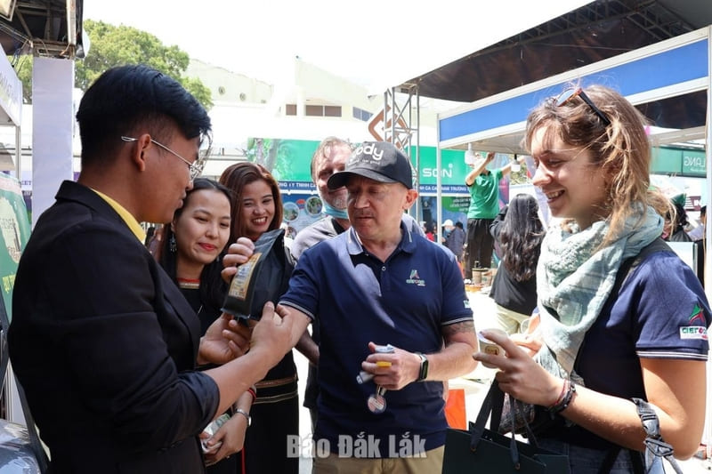 Découvrez les temps forts du Festival du Café de Buon Ma Thuot