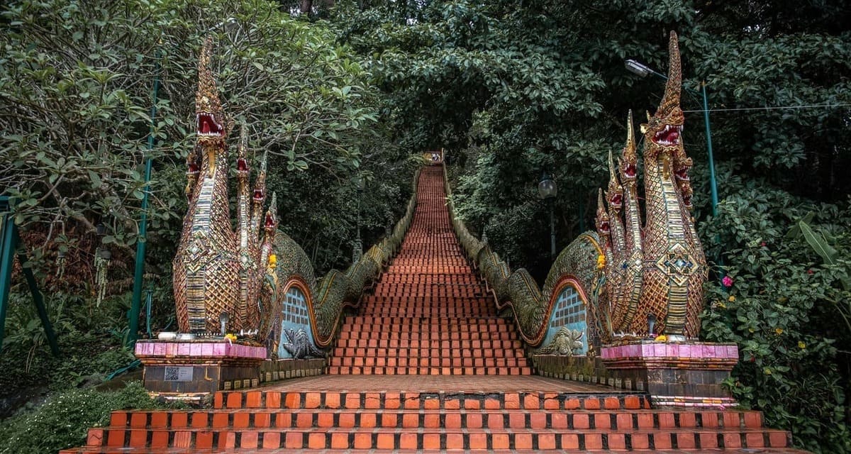 Temple Wat Phra That Doi Suthep : un incontournable à Chiang Mai