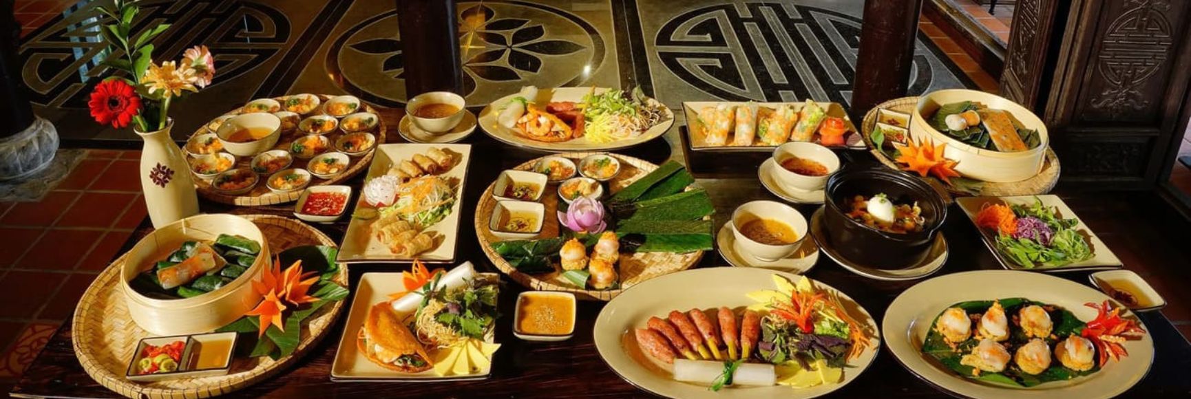 Top 15 restaurants à Huế pour découvrir la cuisine impériale et locale