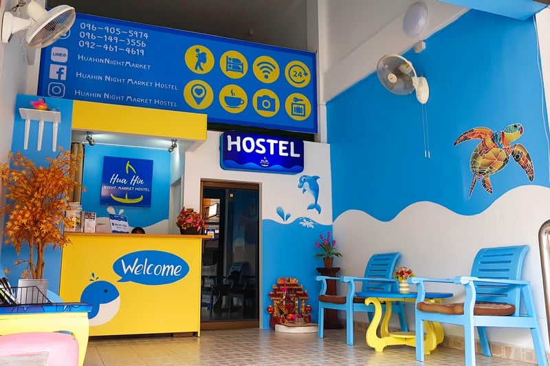 Hua Hin night market hostel