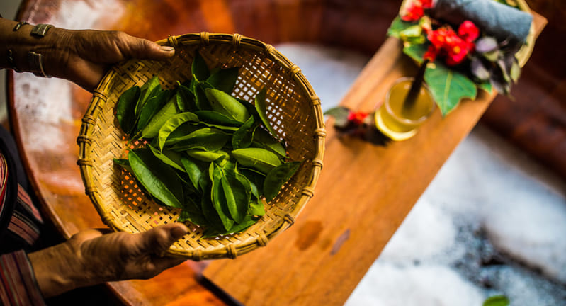 Red Dao herbal baths