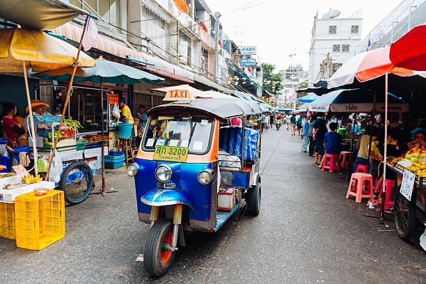  tuk-tuk