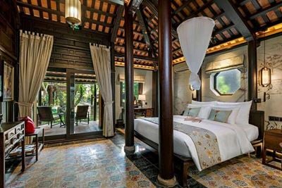 Une chambre de style traditionnelle chez Ancient Hue Garden