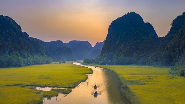 Vue panoramique de Tam Coc à Ninh Binh  10