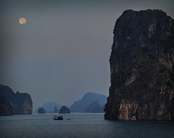 La merveilleuse baie d'Halong  1