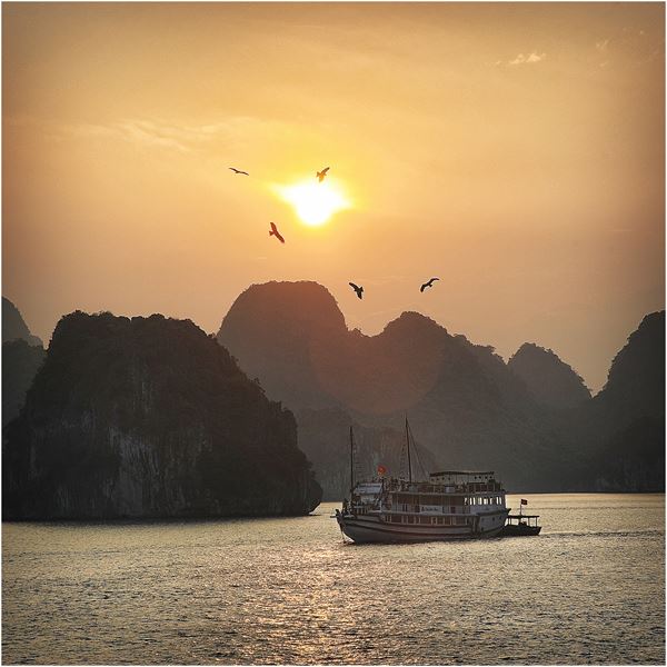 La merveilleuse baie d'Halong 8