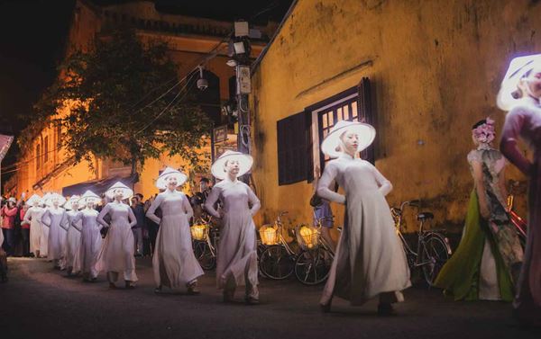 Mini spectacle en plein air Hoi An Memories  12