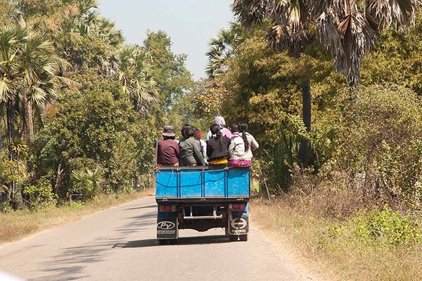Un transport local au Cambodge 7